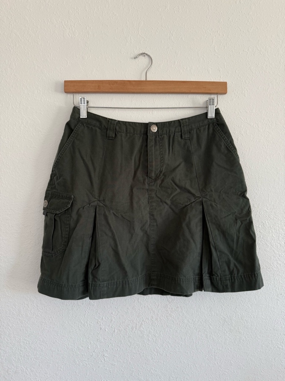 Patagonia Women's Olive Cargo Pleated Organic Cotton Skirt Combat